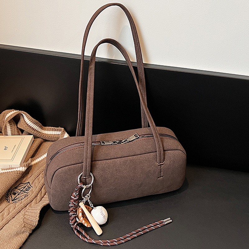 High-End Fashion Underarm 2025 Korean Style Trendy Suede Baguette Commuter Women's Shoulder Bag ddmymoon