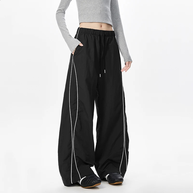 IEFB Korean Style Mens Casual Pants Soldi Color Line Contrast Color Elastic Waist Male Drawstrinf Bottom Simple 9W4124 250805