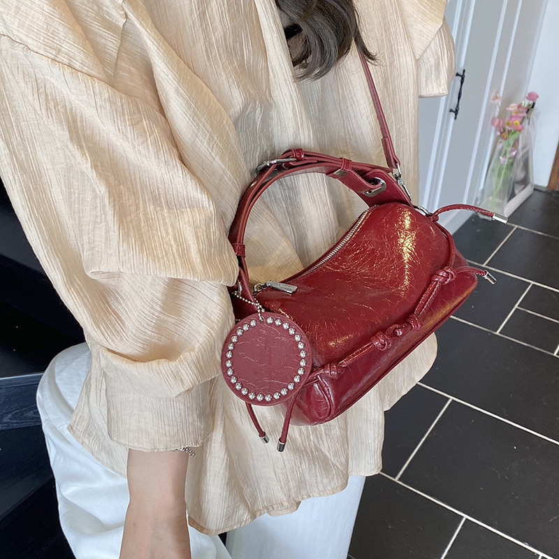 Autumn New Armpit Bag Fashionable And Personalized Women's Shoulder Bag Trendy Women's Crossbody Bag Rock Pattern Retro Style Autumn New Des