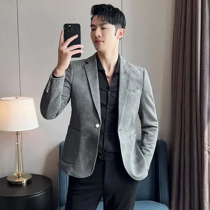 Fashion High Quality Suede Men Blazer Korean Slim Business Casual Suit Jacket Coat Dress Party Dark Green White Costume Homme 250811 - view 3