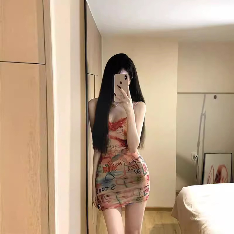 2025l Butterfly Graffiti Printed Tank Top Dress Women's Summer Niche Slim fashion Fit Short Skirt New Designer