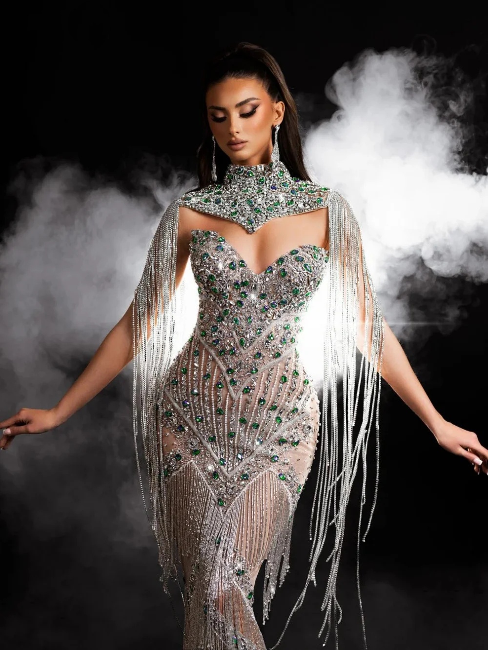 Luxurious High Neck Evening Dresses Customized Sexy Crystal Tassels Prom Dress Sequined Floor Length Party Gown