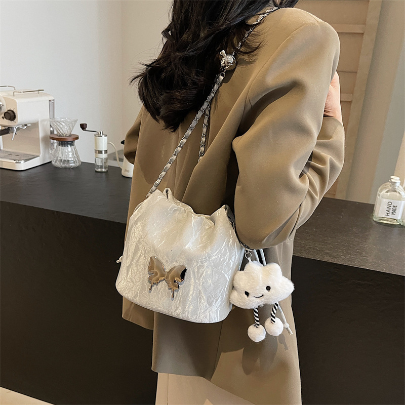 Super Popular Niche for Women 2025 New Trendy Summer Versatile Chain Crossbody Exquisite Drawstring Bucket Bag ddmymoon