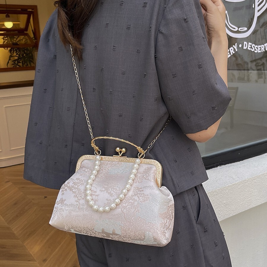 Handheld Single Shoulder Crossbody Pearl Embroidery New Chinese Style Evening Clutch Women's Bag ddmymoon