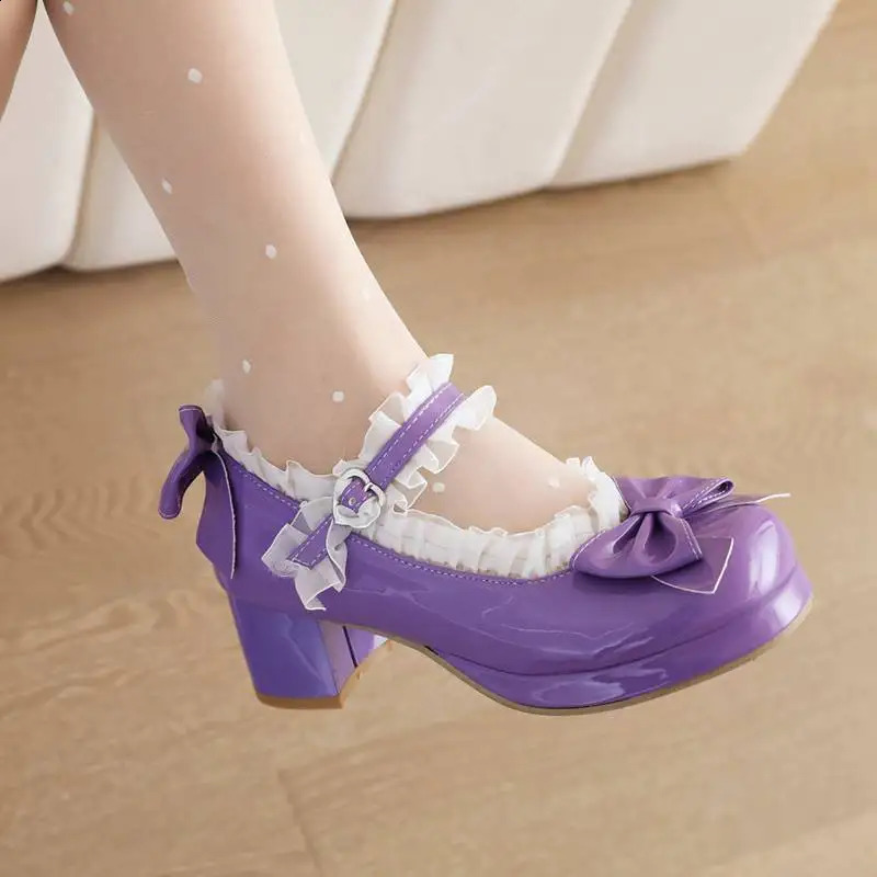 REAVE CAT Lolita Pumps Women Round Toe Block Heel 5cm Platform 1.5cm Buckle Strap Bowknot Lace Sweet Girls Shoes Big Size 48 250805