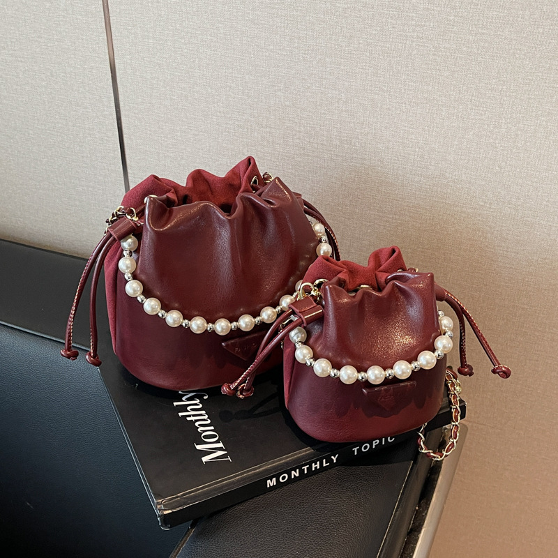 2025 Summer New Korean Version Suede Mini Children's Parent-Child Small Bucket Single Shoulder Crossbody Phone Bag ddmymoon