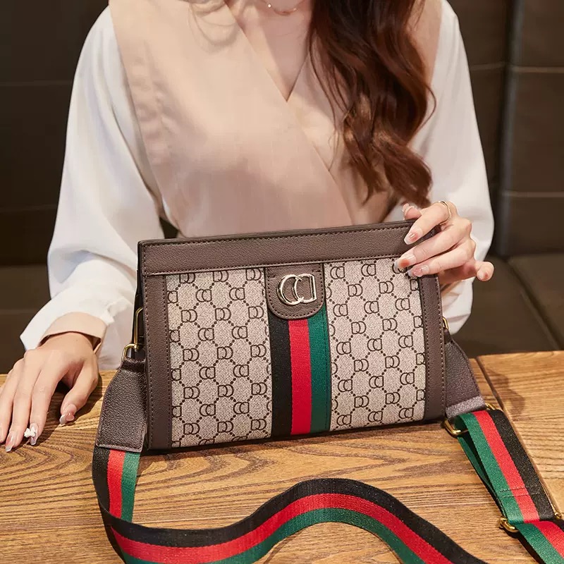 Designer Bag Luxury Shoulder Bag Crossbody Luxury Bag Ladies Purse New Tide Fashion Chain Wide Strap Shoulder Bag Hundred Texture Small Square Bag Tot