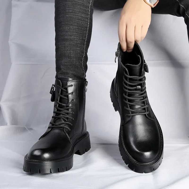 Mens English Style Thick Sole Design Men Boots Luxury High End Top Layer Leather Brand Famous Chelsea High Quality Casual Boots W250811