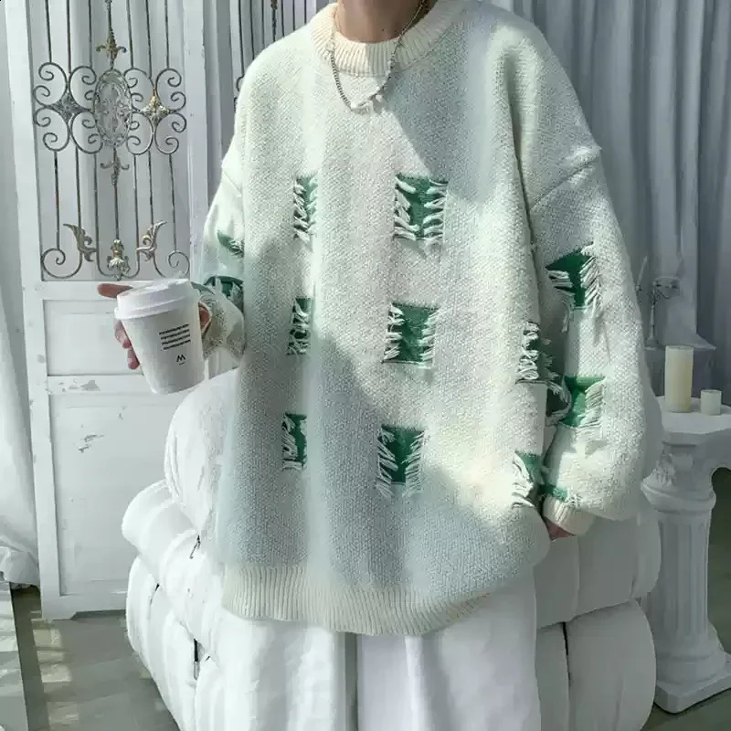 Ripped Crewneck Sweater For Men High Street Patchwork Knitted Jumpers Y2K Vintage Christmas Knitwear Pullovers 250805