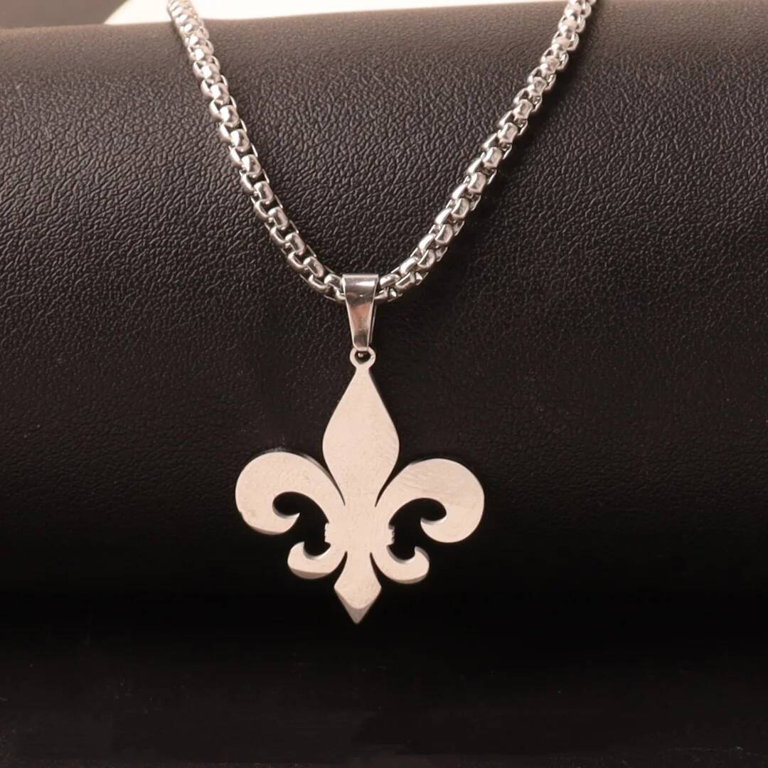 Stainless Steel Fleur De Lis Pendant Flower Lily Saint Nicholas Lotus Catholic French Royalty Necklace Women Jewelry