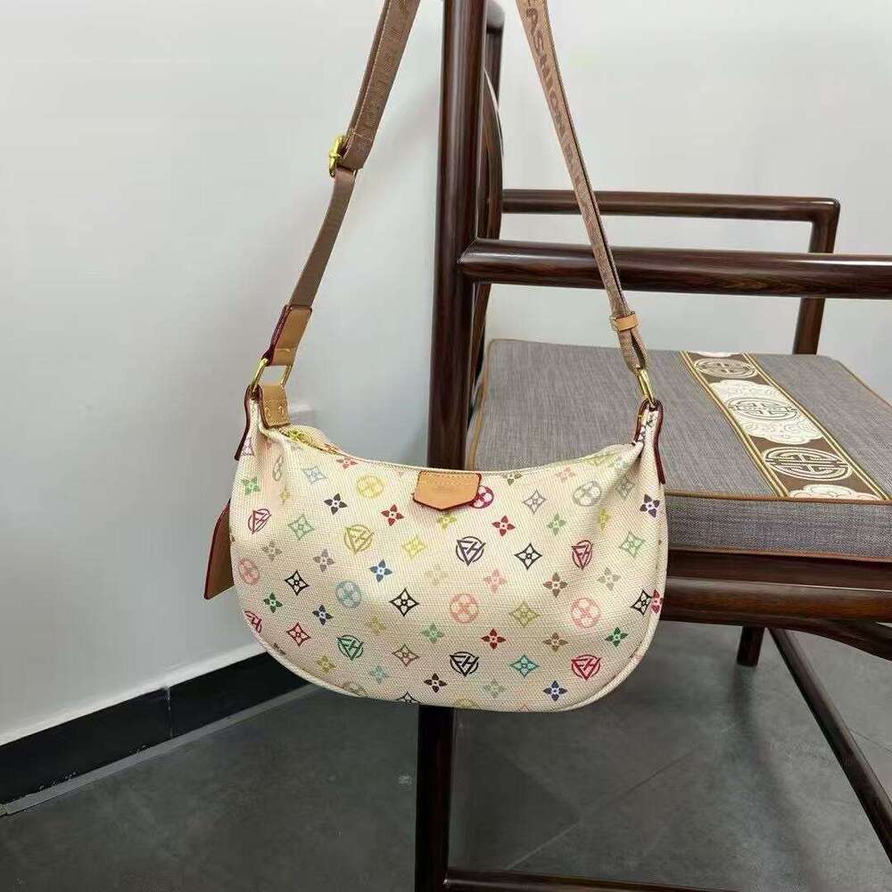 DHessentials 2025 Trendy White Printed Bucket Bag - Fashionable PVC Shoulder Crossbody Purse for Women, Medium Size (600g)