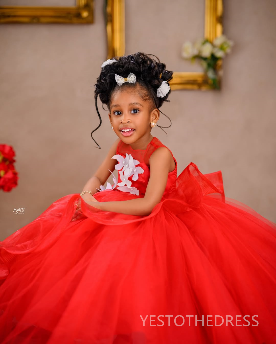 2025 Aso Ebi Red Flower Girl Dresses Children Birthday Dress Illusion Sheer Neck Appliqued Lace Tiered Tulle Princess Queen Ball Gown For Marriage F29
