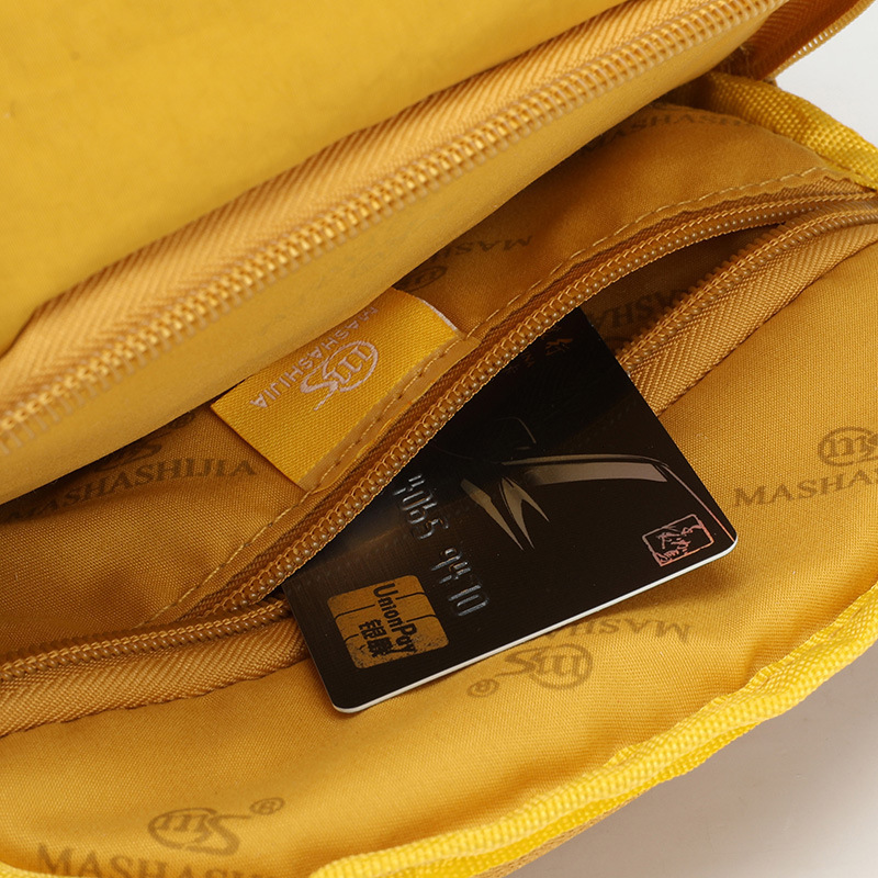 Ultra-light Waterproof Nylon Fabric Crossbody for Women 2025 New Casual Lightweight Multi-layer Shoulder Phone Bag ddmymoon