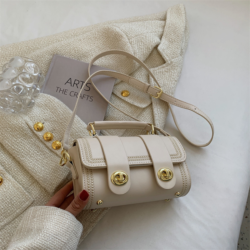 Autumn New Women s Shoulder Bag Fashion Color blocked New Handbag Fashion Simple Autumn New Designer Bag Versatile Commuter Bag Women s Crossbody Bag