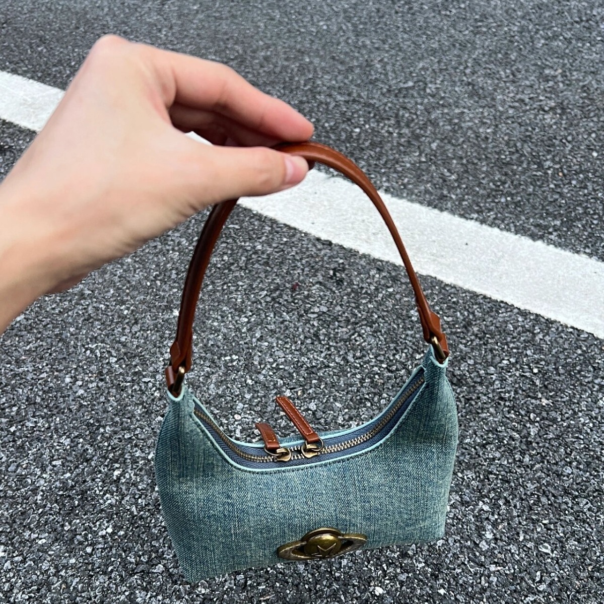 2025 new niche retro denim armpit bag high-end multifunctional shoulder bag commuting fashion women's designer handbag