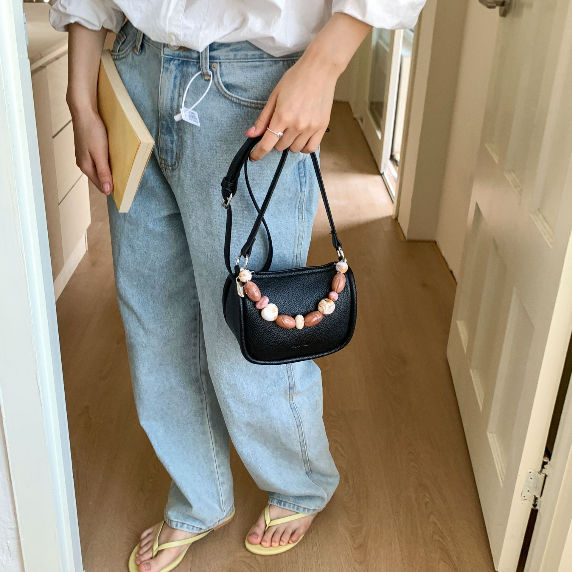 Crossbody for Women, Simple Design, Niche Lightweight Office Handbag, Small Tote Bag, Casual Bag ddmymoon