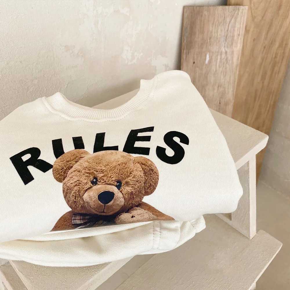 1-4Y Boys Outfit Set Toddler Girls Clothes Set Fashion Sweatshirt Tops + White Pants Spring Bear Kids Clothes Suit Z250811