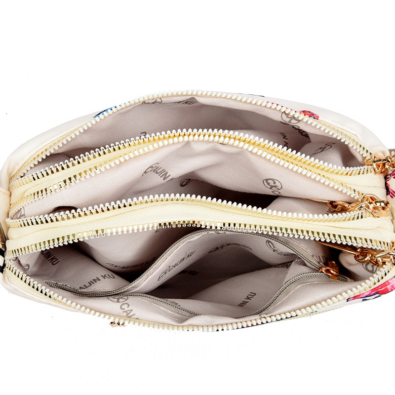Fashion Trend Printed Women's Multi-Compartment Crossbody 2025 New Casual Waterproof Large Capacity Shoulder Bag ddmymoon