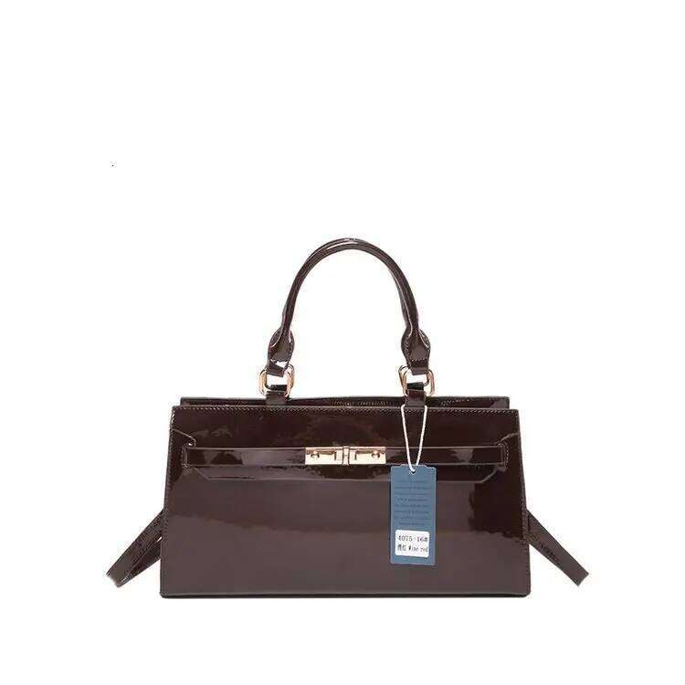 Designer Textured Messenger Purse Women S Patent Leather Shoulder Bag Versatile For Tail Parties Travel Shopping