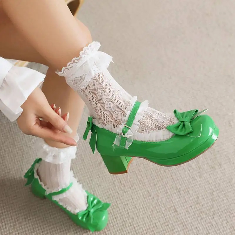 REAVE CAT Lolita Pumps Women Round Toe Block Heel 5cm Platform 1.5cm Buckle Strap Bowknot Lace Sweet Girls Shoes Big Size 48 250805