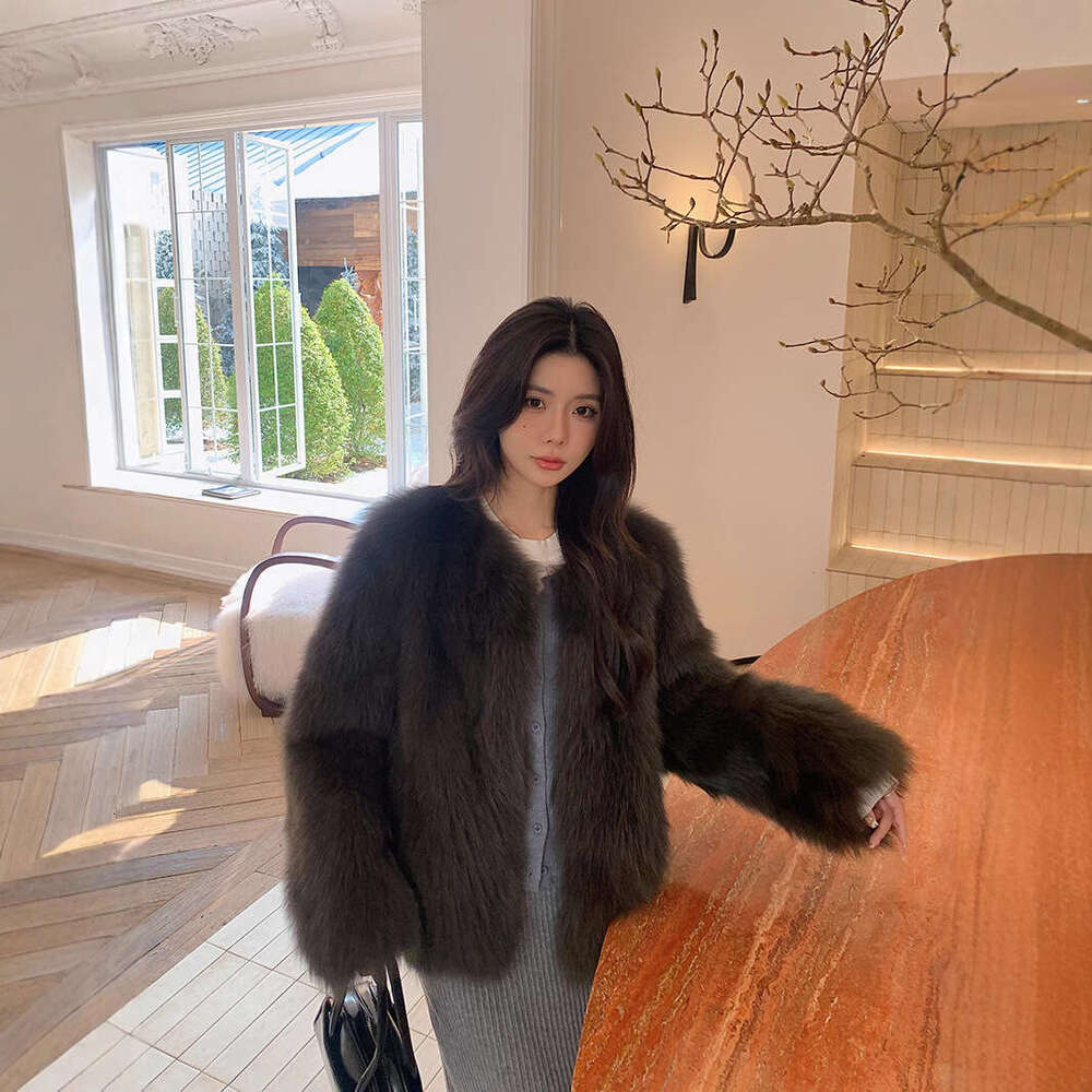 Winter new artificial fox women's slim fit short belly fur coat with youthful style