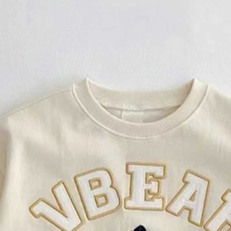 Winter Spring Baby Girls Boy Clothes Set Toddle Kid Cotton Embroidery Letter Sweatshirts Pullover Top and Pants 2 Pieces Suit Z250811