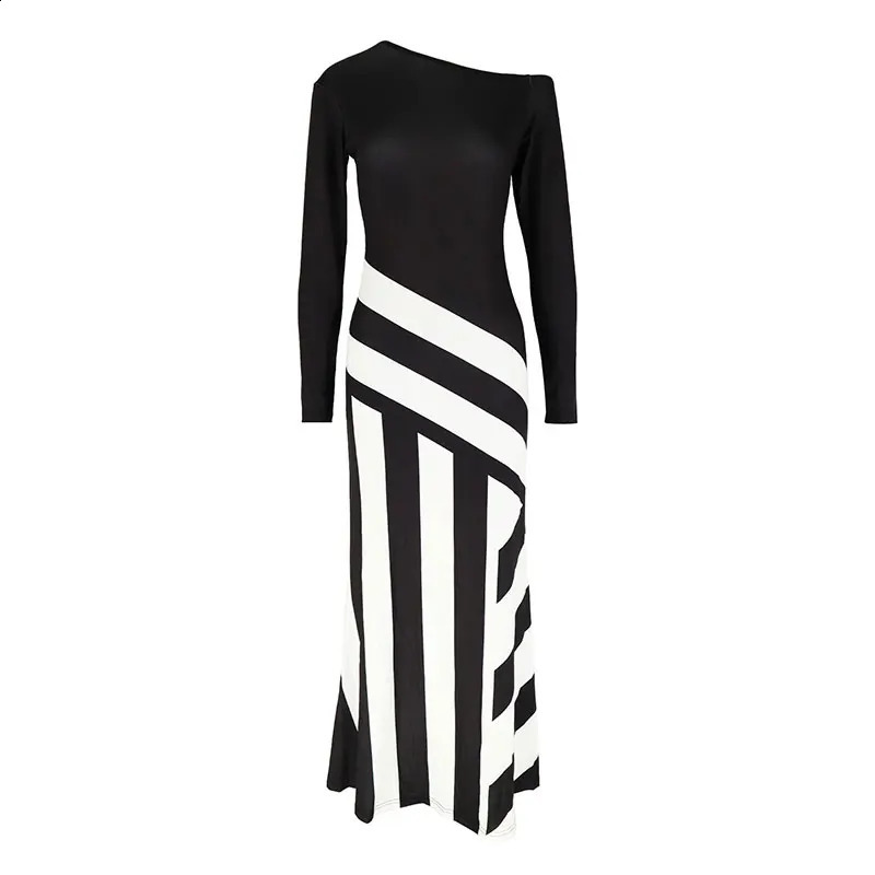 Sexy Womens Maxi Dresses Autumn Streetwear Fashion Black White Patchwork Casual Slim Dress Elegant Knitted Dresses Clothing 250805