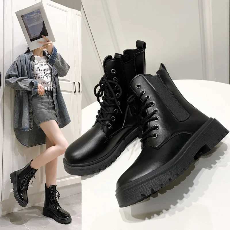 2024 Autumn New Tooling Boots for Women Anti-Slip Waterproof Lace Up Short Boots Casual Thick Heel Knight Boots for Students W250811