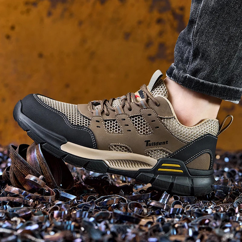 Mens safety shoes anti smashing and anti stabbing work shoes lightweight and breathable safety boots tactical boots 250805