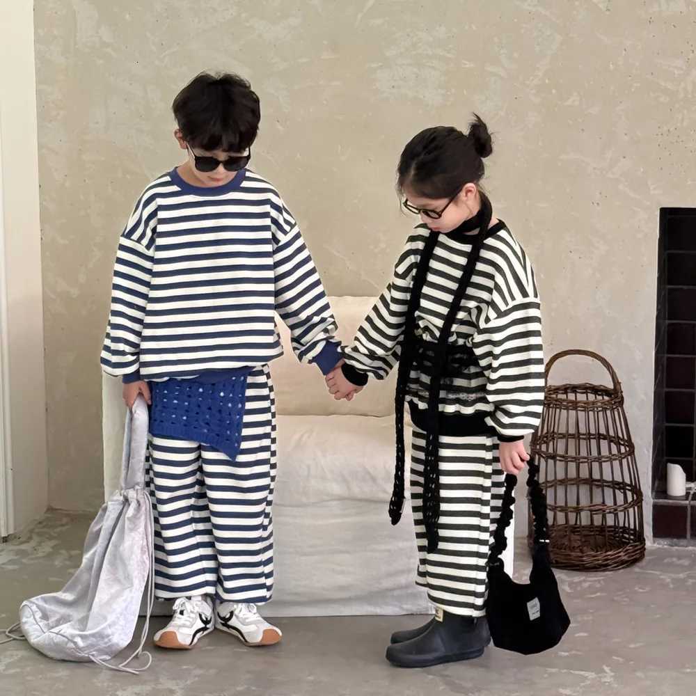 Autumn Children Girls 2PCS Clothing Set Cotton Striped Long Sleeve Sweatshirt Outfits Loose Elastic Waist Straight Pants Tracksuit Z250811