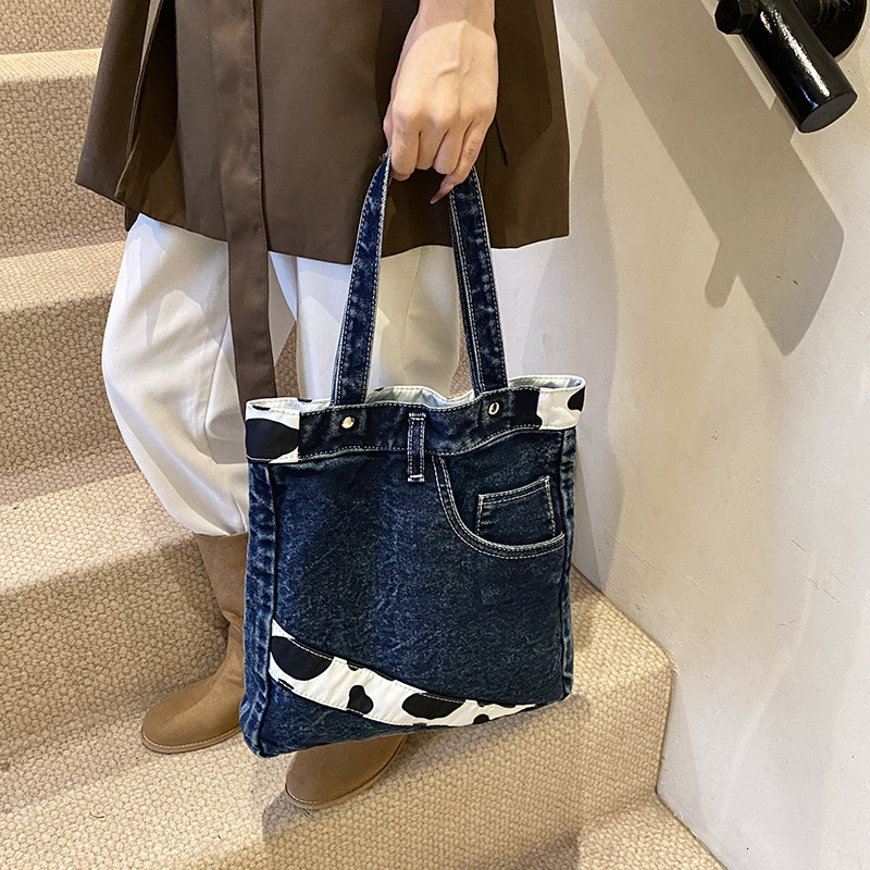 Design Denim Single Shoulder for Women New Versatile Crossbody Tote Fashion Commuter Shopping Bag