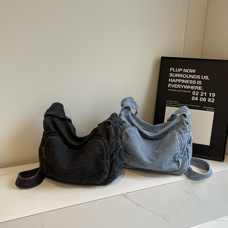 Large Capacity Denim Tote New Trendy Casual Commuting Versatile Shoulder Crossbody Bag