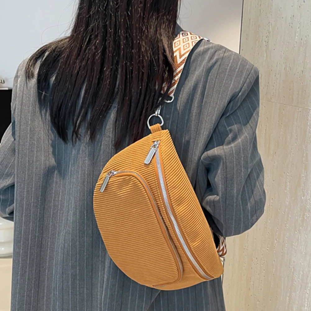 Chest Bag Corduroy Waist Pack Wide Guitar Strap Fashion Fanny Packs Large Capacity Vintage Shoulder Bags Women Banana Bolsas 250811