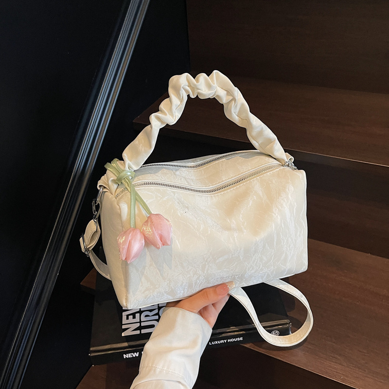 Trendy Crossbody Versatile Women's Fashion Pillow High-end Large Capacity Shoulder Bag ddmymoon