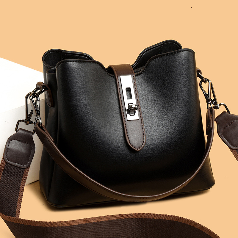 Soft Leather Texture Handheld Bucket for Women 2025 New High-end Multi-layer Large Capacity Shoulder Crossbody Bag ddmymoon