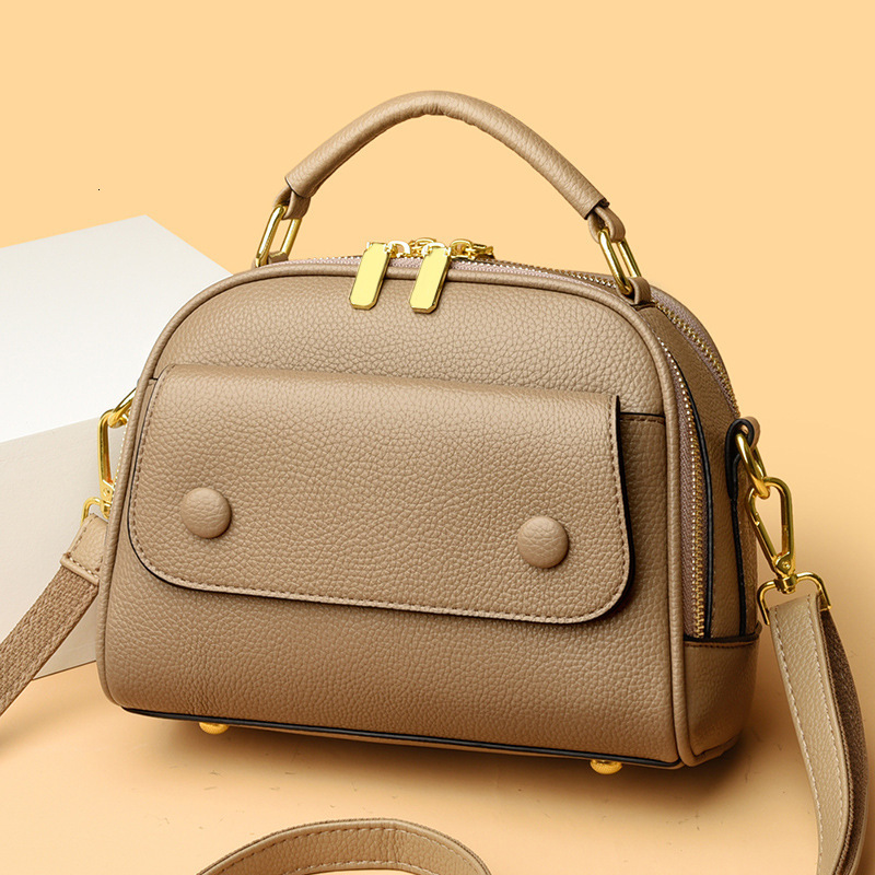 Soft Surface Handbag Women's New Fashion Middle-aged Mom Casual Versatile Multi-layer Large Capacity Shoulder Crossbody Bag ddmymoon