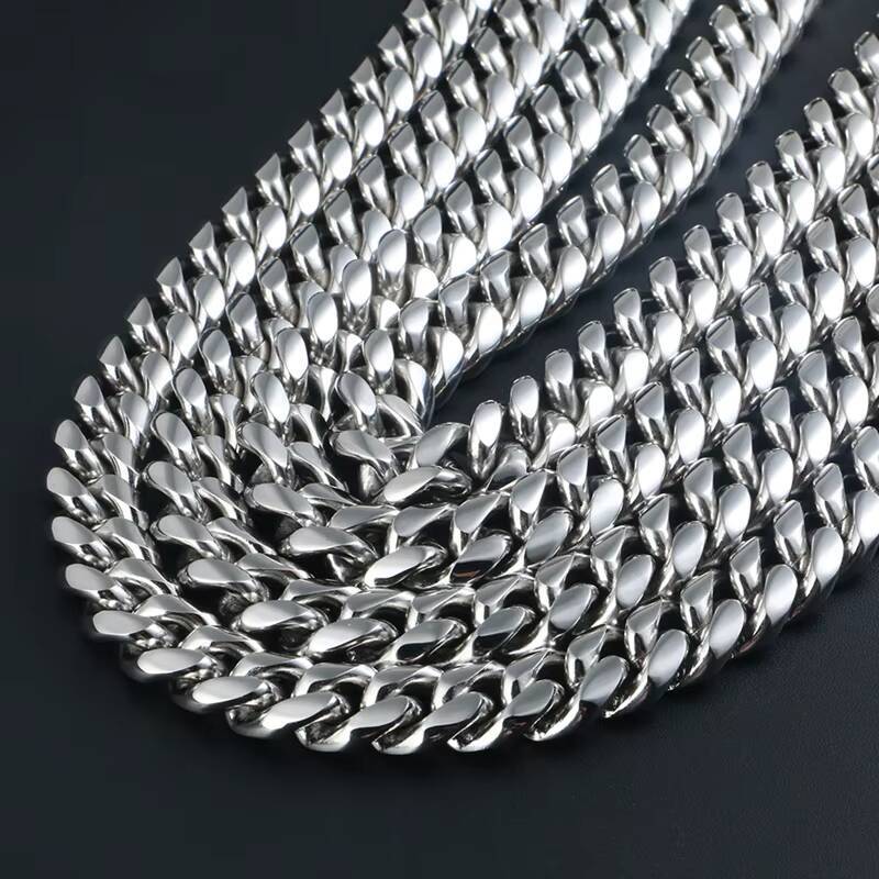 Double woven six-sided grinding titanium steel stainless steel mirror polishing necklace men and women's collar pendant with chain bag chain whip