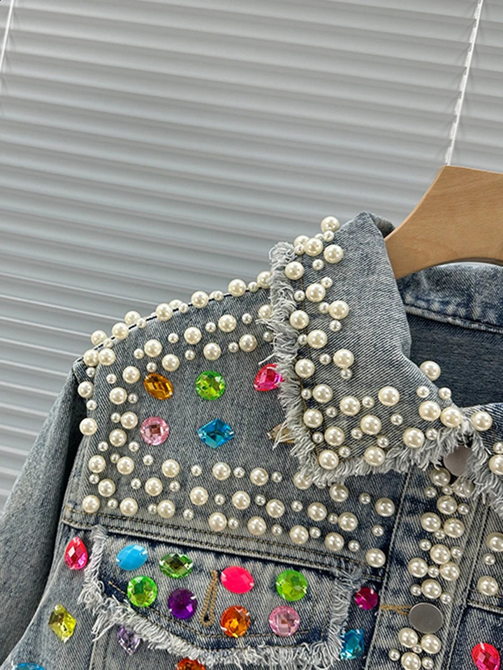 Embellished Denim Jacket for Women Fall Crystal Beaded Cropped Jean Coat Long Sleeve Slim Fit Fashion Rhinestone Top 250804