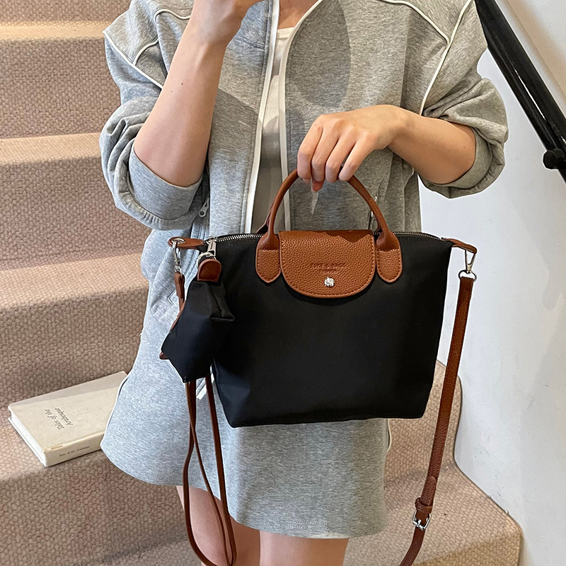 High-Quality French Dragon Embellished 70th Anniversary Single Shoulder Handbag Tote Dumpling Crossbody Mommy Bag Commuter ddmymoon
