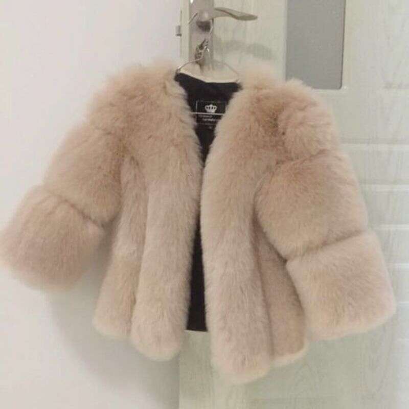 Clothing women's coat fox fur short seven quarter sleeved fur