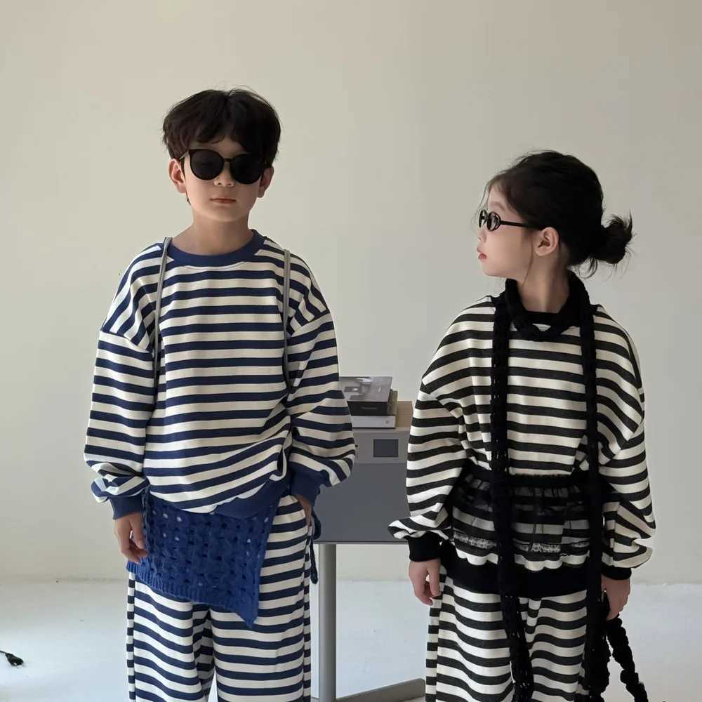 Autumn Children Girls 2PCS Clothing Set Cotton Striped Long Sleeve Sweatshirt Outfits Loose Elastic Waist Straight Pants Tracksuit Z250811