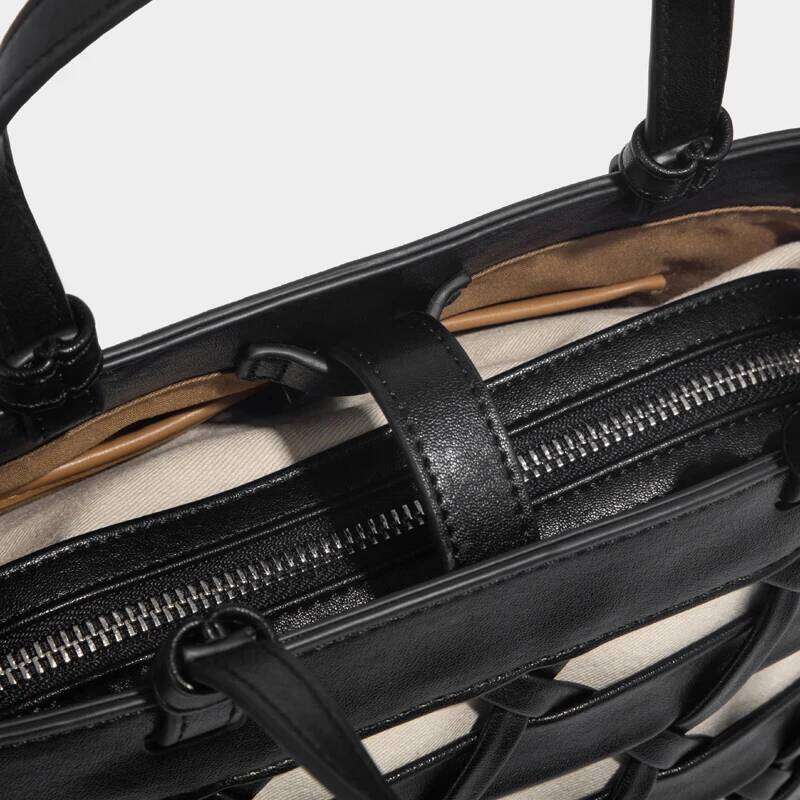 Chinese Style Small Tote Bags For Women Designer Handbags And Purses 2025 New In PU Hand Woven Hollow Top Handle Shoulder