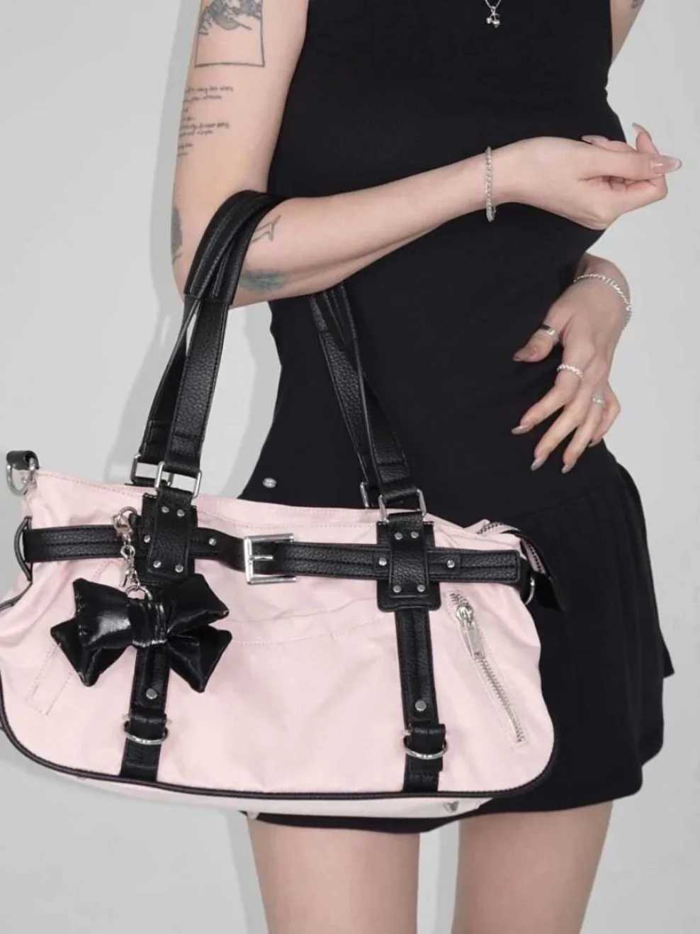 2025 Korea Fashion Sweet Cool Large Capacity Tote Bag Commuter Shoulder Crossbody Bag Portable Y2K Womens Handbag Z250812