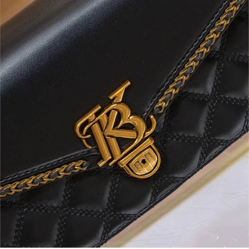 Women's handbag black armpit 2025 new autumn and winter high-end feeling light designer single shoulder crossbody bag