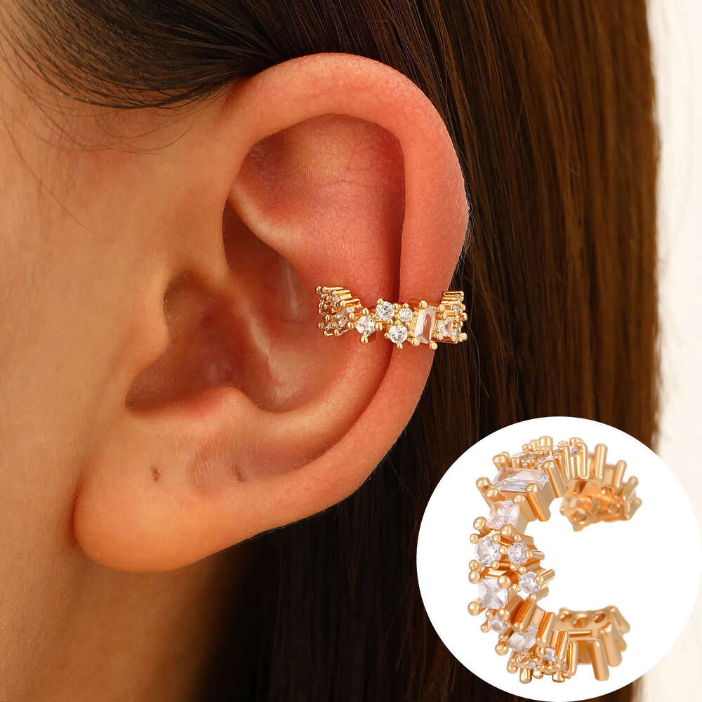 Clip Light High-end Ear Cuff No Piercing Women Personality Style Simple Zircon Earrings