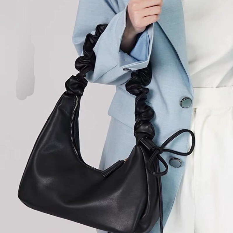 designer bag Niche Luxury bag Design Baguette Bag Single Shoulder Crossbody Pleated Cloud Bag Underarm Bag Fashion Simple Design Women's Bag