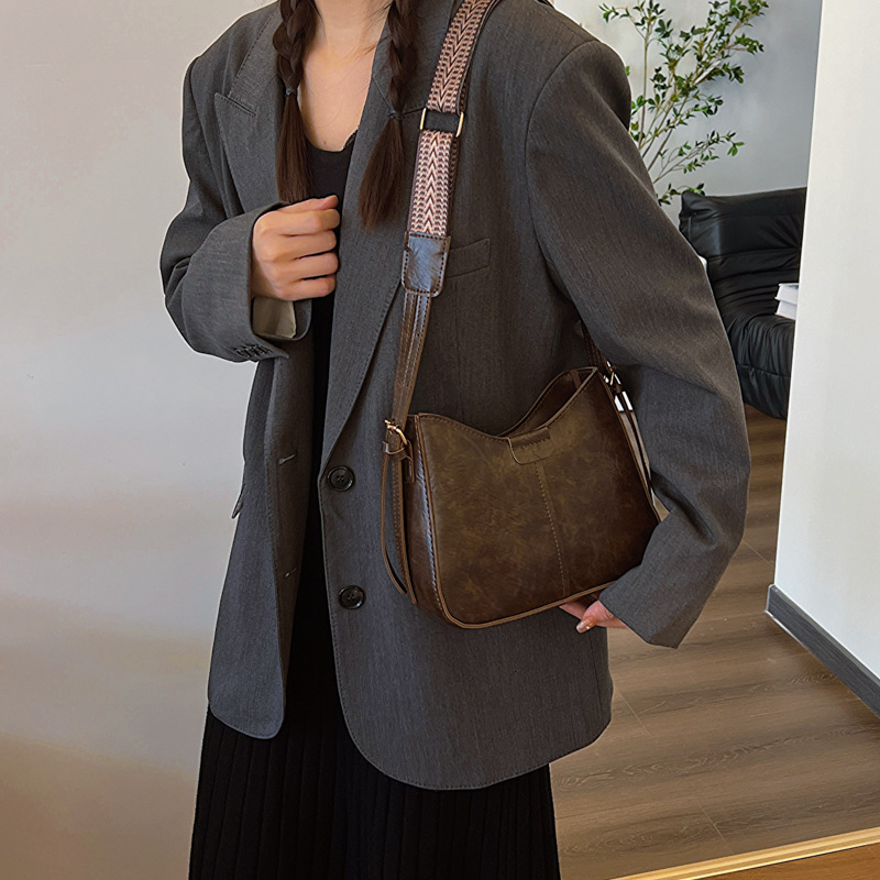 Solid Color Trendy New Fashion Casual Wide Strap Large Capacity Underarm Single Shoulder Crossbody Women s Bag ddmymarket