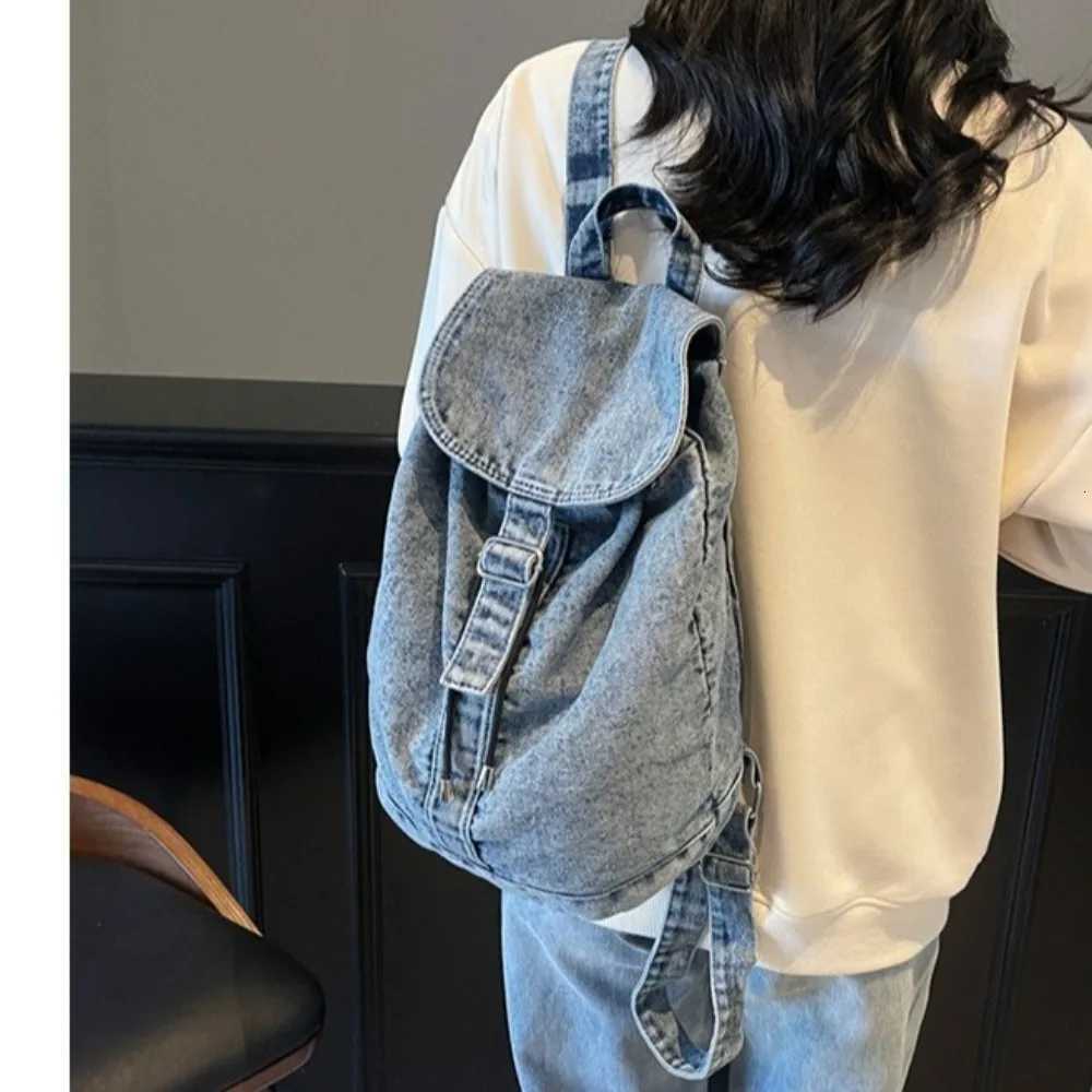 Casual Fashion Denim Backpack Vintage Large Capacity Student Schoolbags Soft Cowboy Travel Back Packs Women Y250811