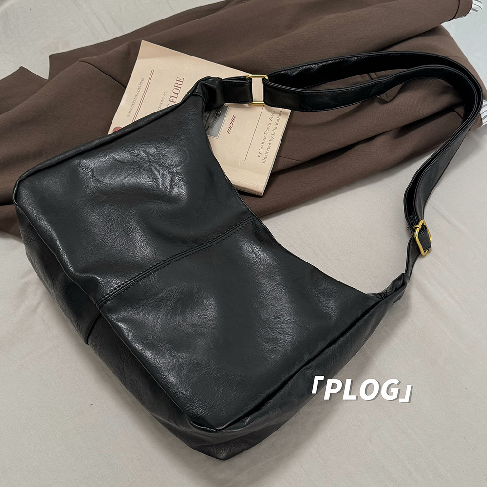 Women s Tote College Style Versatile Large Capacity Shoulder Commuter Crossbody Bag ddmymarket