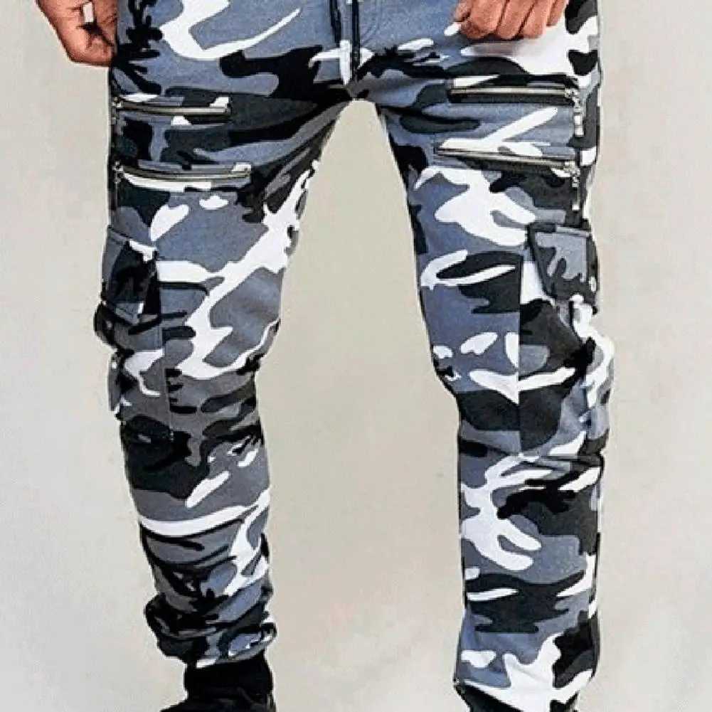 Summer Men Cargo Pants Camouflage Print Multi Zippered Pockets Drawstring Elastic Waist Ankle-banded Slim Outdoor Pants X250812